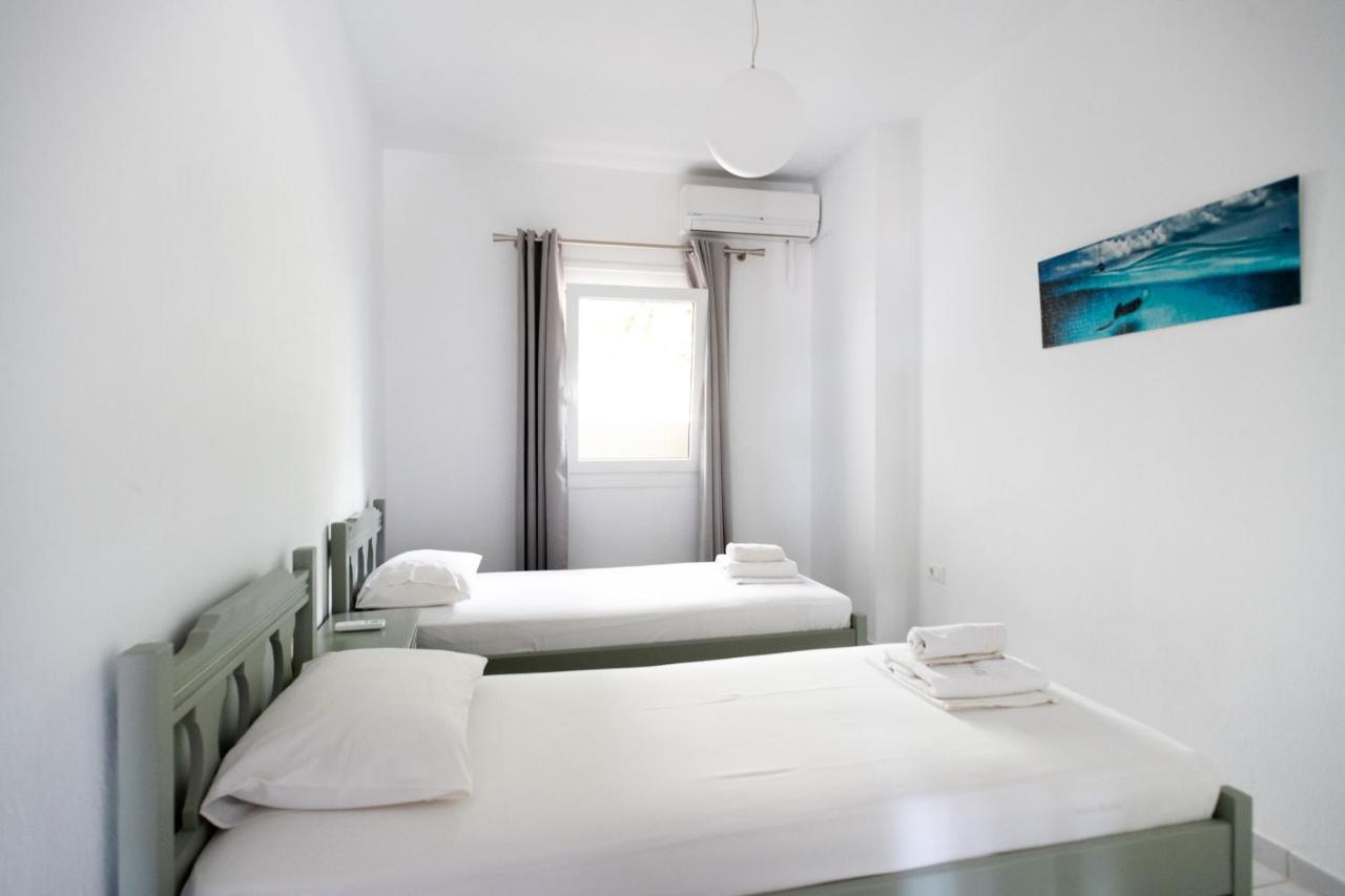 Iridanos Apartments Skiathos Town Bagian luar foto